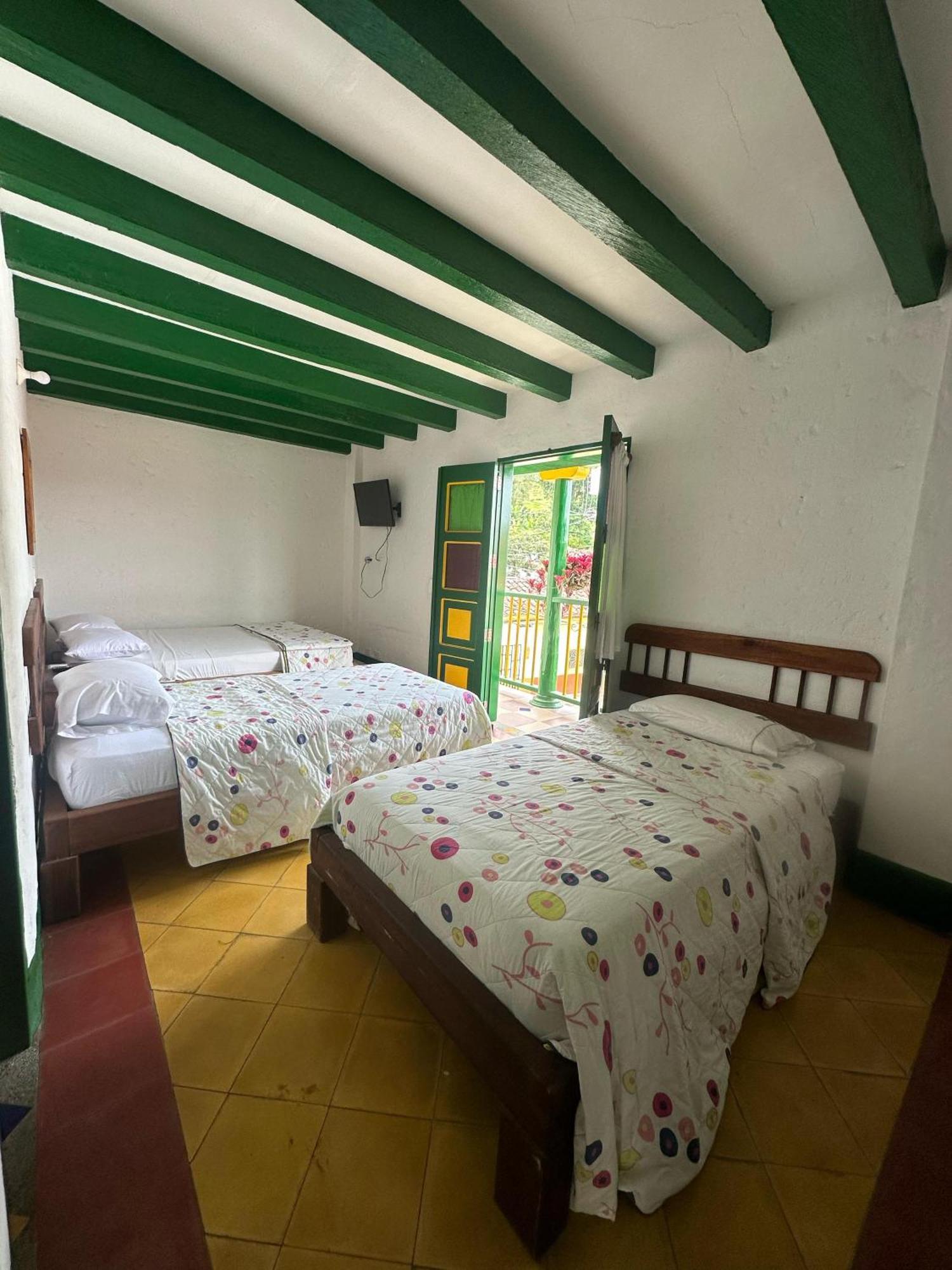 Hotel Vegas Del Rio Tamesis Екстер'єр фото